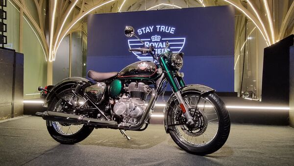 The 2024 Royal Enfield Classic 350 will arrive with seven new colour options, an updated console and colour customisation program