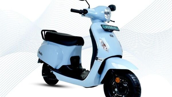 BattRE Storie Epic electric scooter launched with 100 km range at ₹84,999