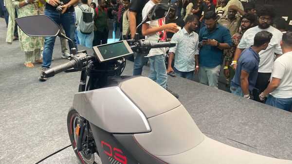 Ola Roadster