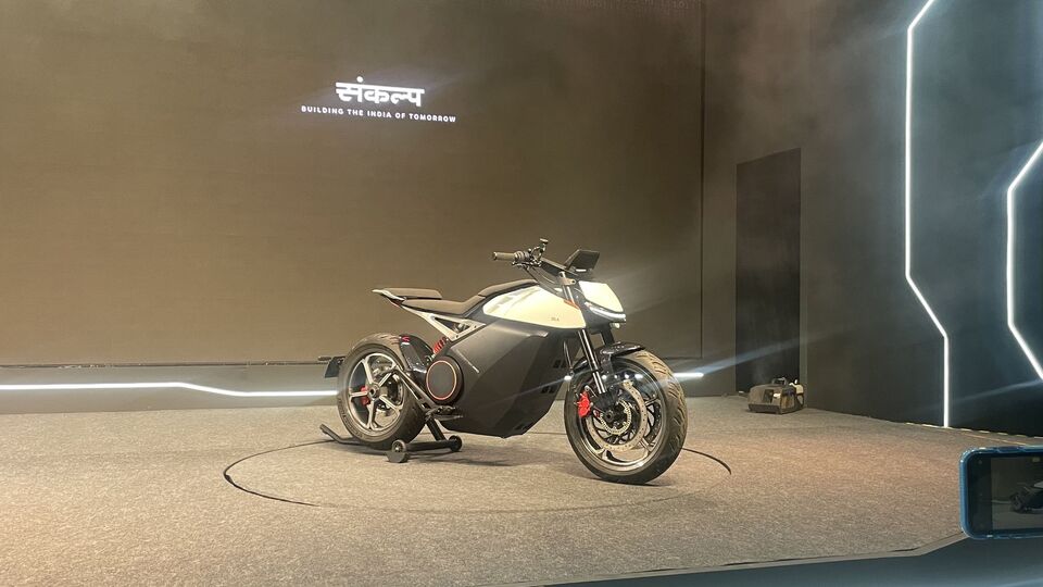Ola Roadster Pro