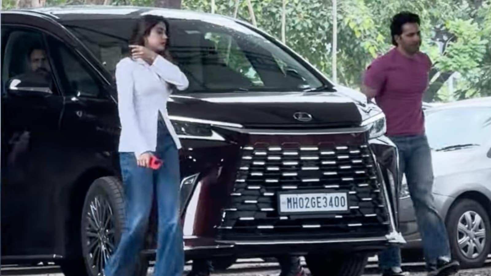 Bollywood actor Janhvi Kapoor adds this Lexus MPV to her car collection