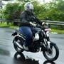 The Bajaj Freedom 125 CNG arrives in time as fuel prices have soared enough for other alternatives to thrive and also when the two-wheeler market is at the cusp of electrification (HT Auto/Kunal Thale)