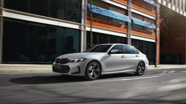 https://www.mobilemasala.com/auto-news/BMW-3-Series-Gran-Limousine-M-Sport-Pro-with-diesel-engine-launched-at-Rs-i296700