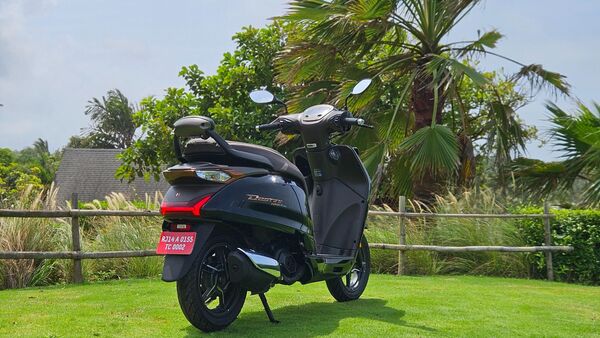 The 2024 Destini 125 has a few elements taken from the Vida V1 electric scooter.