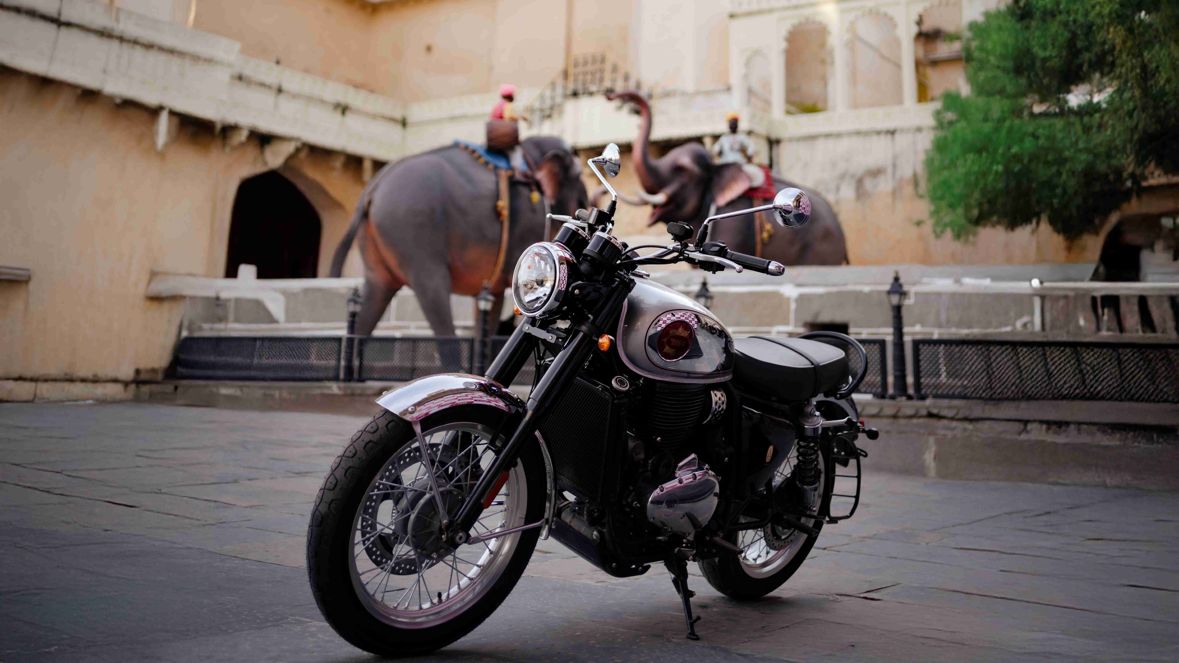 The BSA Gold Star 650 is made in India with the design resembling closely to the original Gold Star of the yesteryear