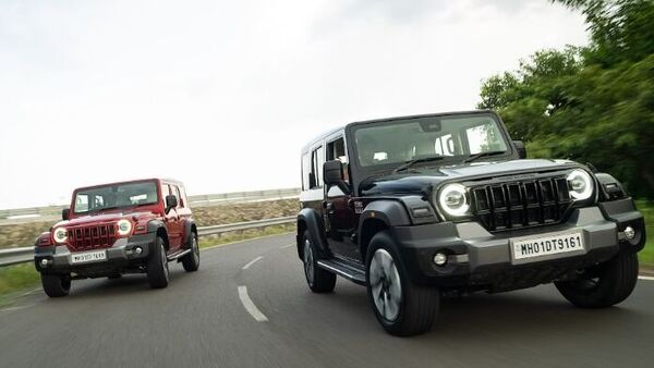 Mahindra Thar Roxx reaches dealerships, bookings open unofficially. Key facts to know