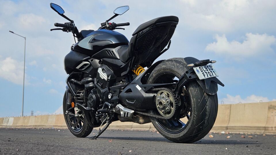 Ducati Diavel V4