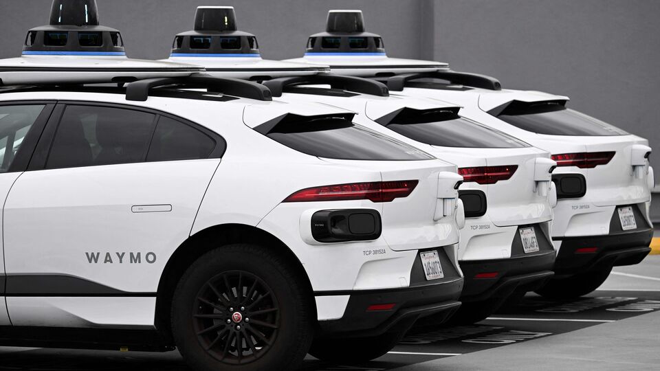 waymo driverless cabs