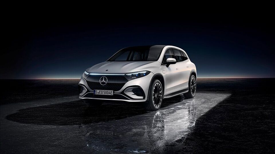 Mercedes-Benz EQS SUV