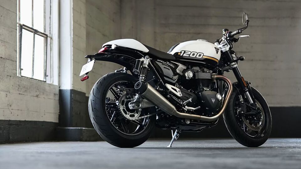 Triumph Speed Twin 1200