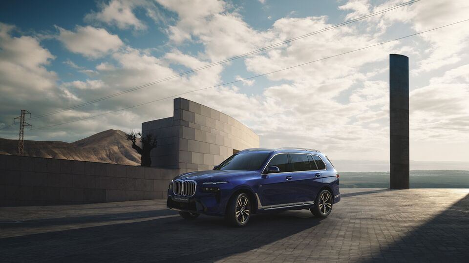 2024 BMW X7 xDrive40i M Sport Signature Edition 
