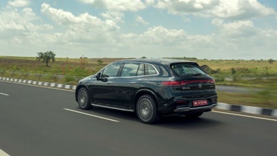EQS SUV