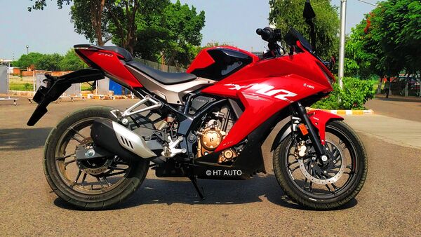 The Karizma XMR gets a pliant ride quality that keeps up with most undulations. USD forks though are missed, which would've offered more feedback from the front 2023 Hero Karizma XMR Review