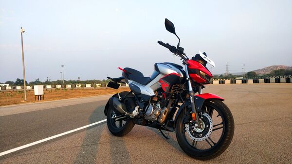 The Hero Xtreme 125R is the brand's answer to the TVS Raider and Bajaj Pulsar NS125. 