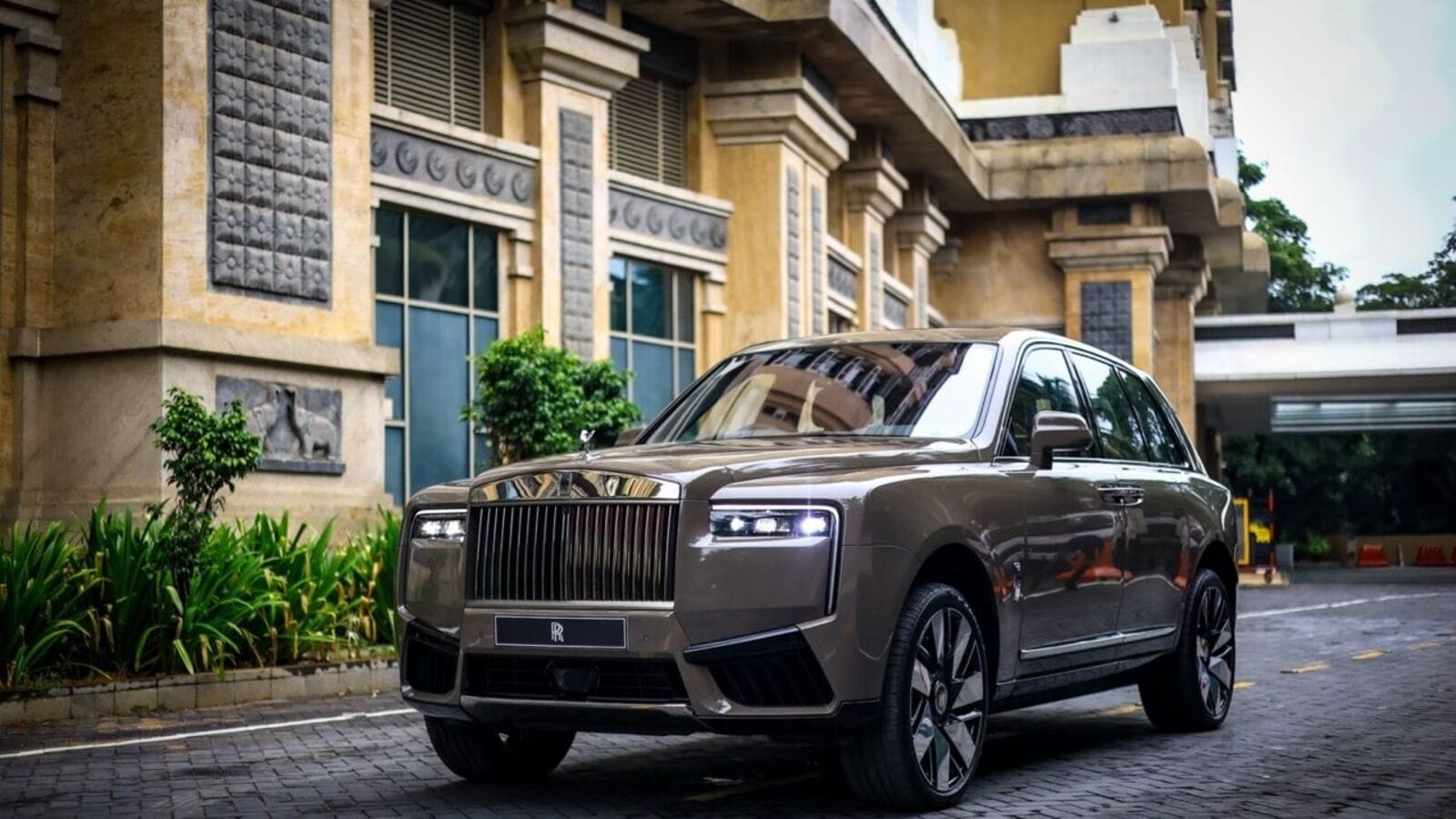 Rolls-Royce Cullinan Series II: The most luxurious SUV lands in India