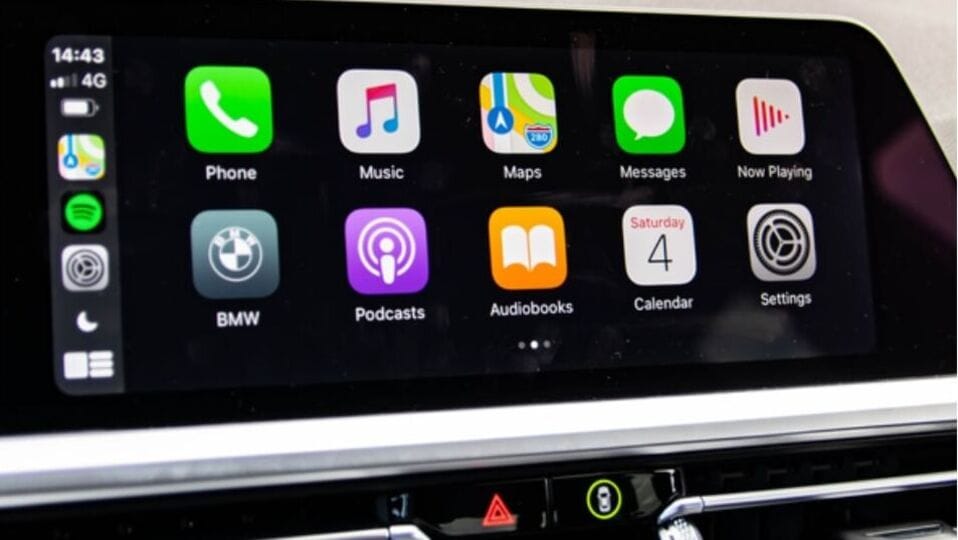 Apple CarPlay iOS 18