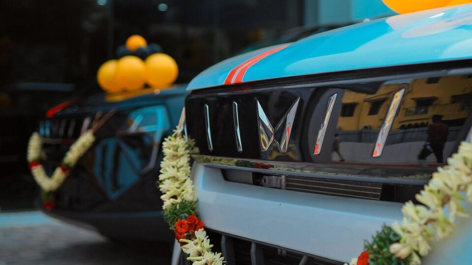 Mahindra XUV 3XO delivery