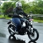 Bajaj has launched the Freedom CNG bike at starting price of  ₹95,000 in India. The world's first CNG bike gets a 125-cc engine and comes with dual fuel tank offering 2-kg cylinder for CNG and 2-litre tank for petrol. (HT Auto/Kunal Thale)
