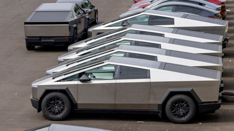 Tesla Cybertruck