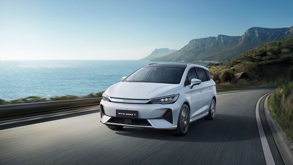BYD_eMAX_7