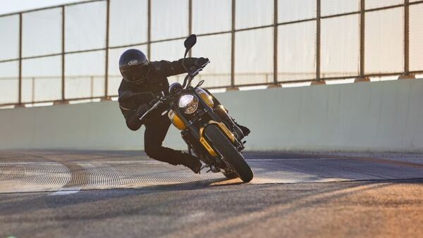 2025 Triumph Trident 660