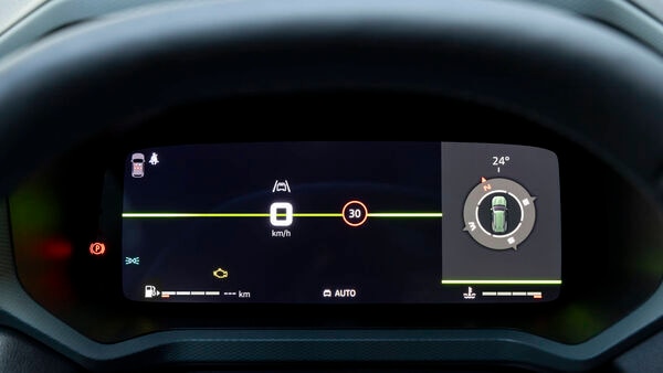 It will come with an all-new digital instrument cluster that will showcase all the vital information to the driver along with telltale lights. It will come with an all-new digital instrument cluster that will showcase all the vital information to the driver along with telltale lights.