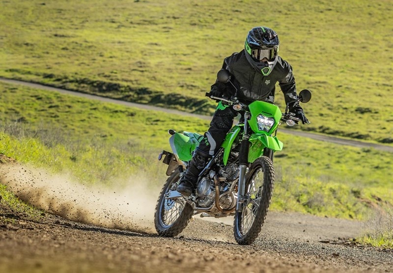 The Kawasaki KLX 230 is powered by a 233 cc single-cylinder, air-cooled engine tuned for 18.1 bhp and 18.3 Nm, paired with a 6-speed gearbox 