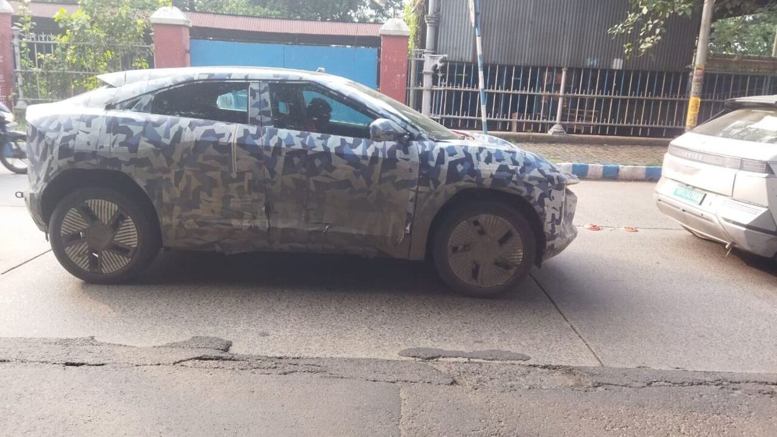 Mahindra BE.05 spotted once again ahead of its launch. check details