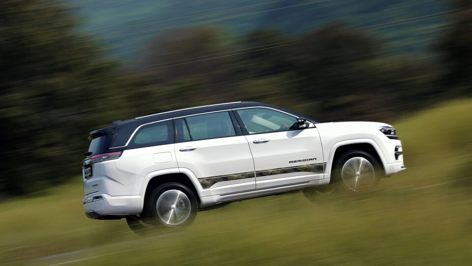 2025 Jeep Meridian