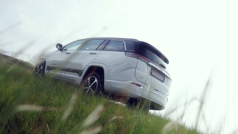 2025 Jeep Meridian