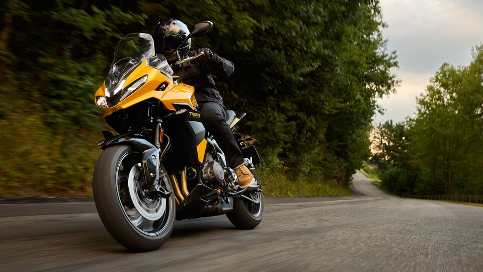 2025 Triumph Tiger Sport 800