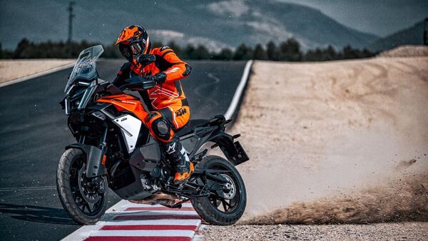 2025 KTM 1390 Super Adventure S EVO: This new ADV will catch your eye for sure