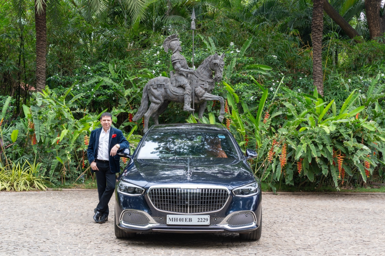 Yohan Poonawalla's Mercedes-Maybach S 680 is finished in a regal shade of Nautic Blue