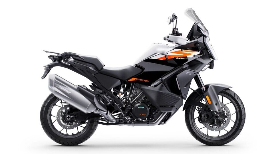 2025 KTM 1390 Super Adventure S Evo