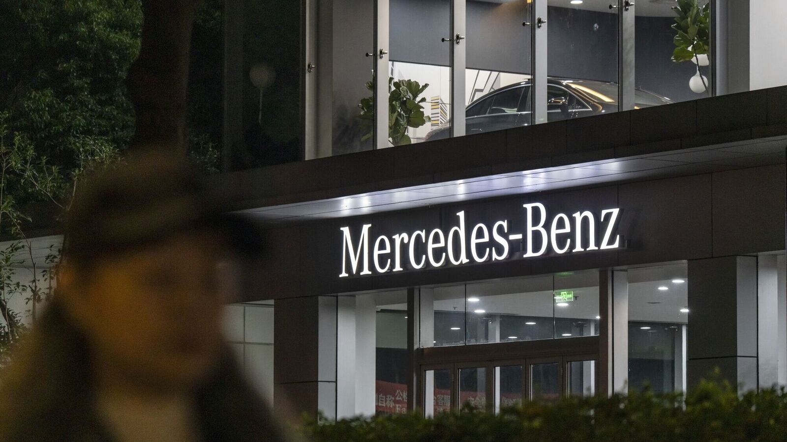 Mercedes-Benz quarterly profits plunge over 50 per cent amid Chinese market woes