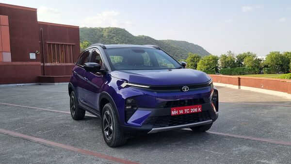 Auto recap, Oct 26: Tata Nexon gets new sunroof options, new Hero 250 cc bike leaked