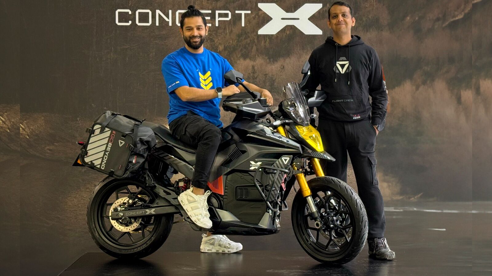 EICMA 2024: अल्ट्रावायलेट कॉन्सेप्ट X का खुलासा, इलेक्ट्रिक स्पोर्ट्स टूरर का पूर्वावलोकन