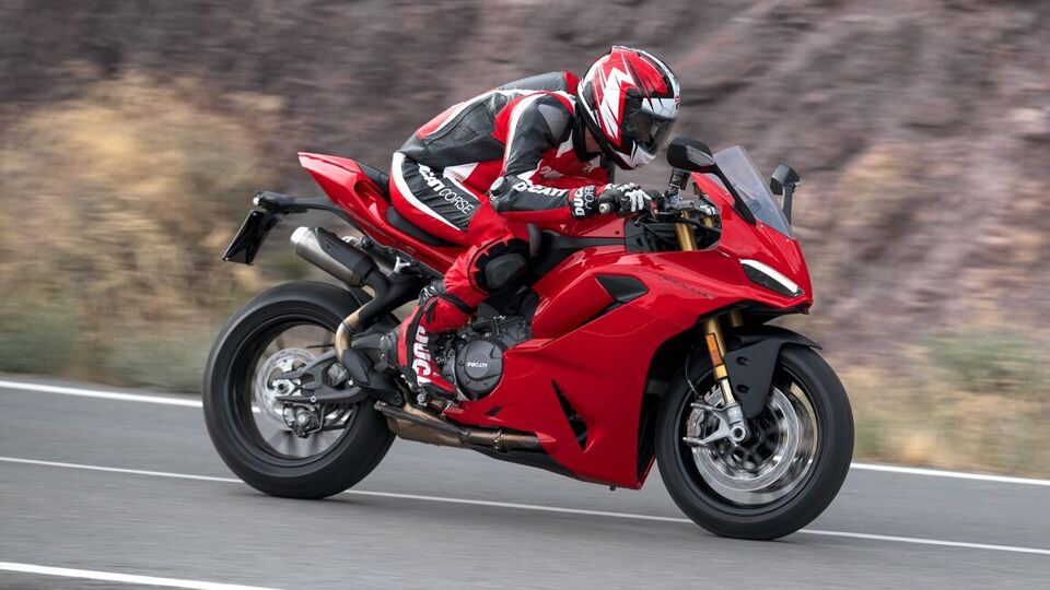 2025 Ducati Panigale V2