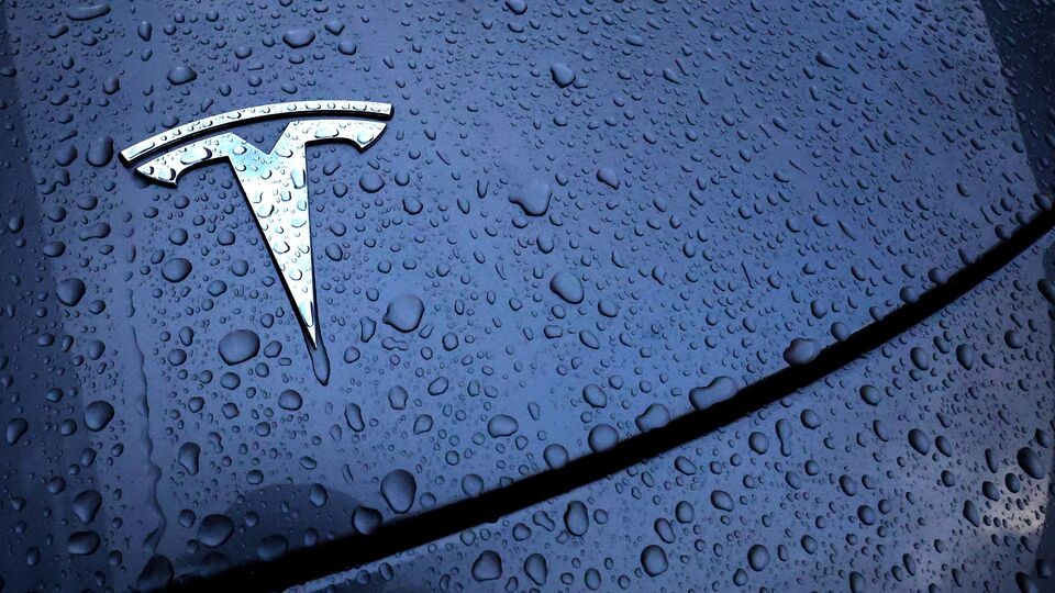 Tesla robotaxi