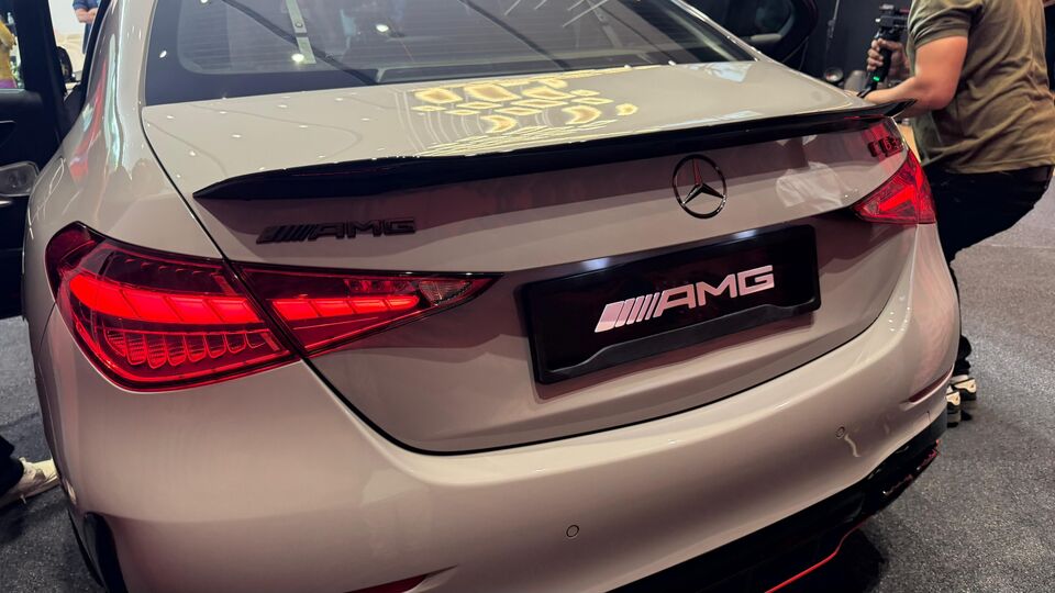 Mercedes-AMG C 63 S E Performance