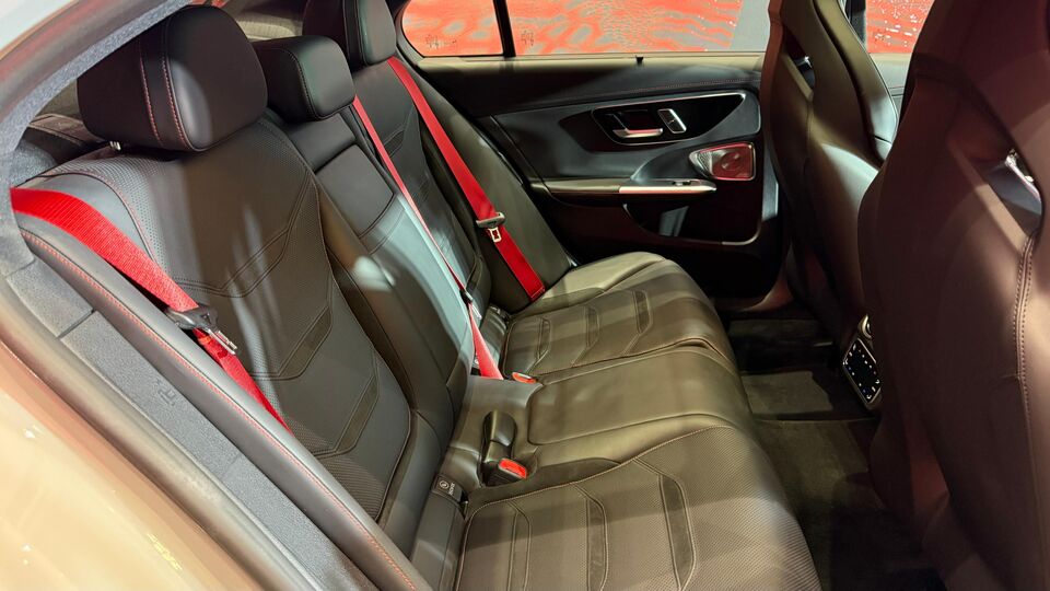 Mercedes-AMG C 63 S E Performance