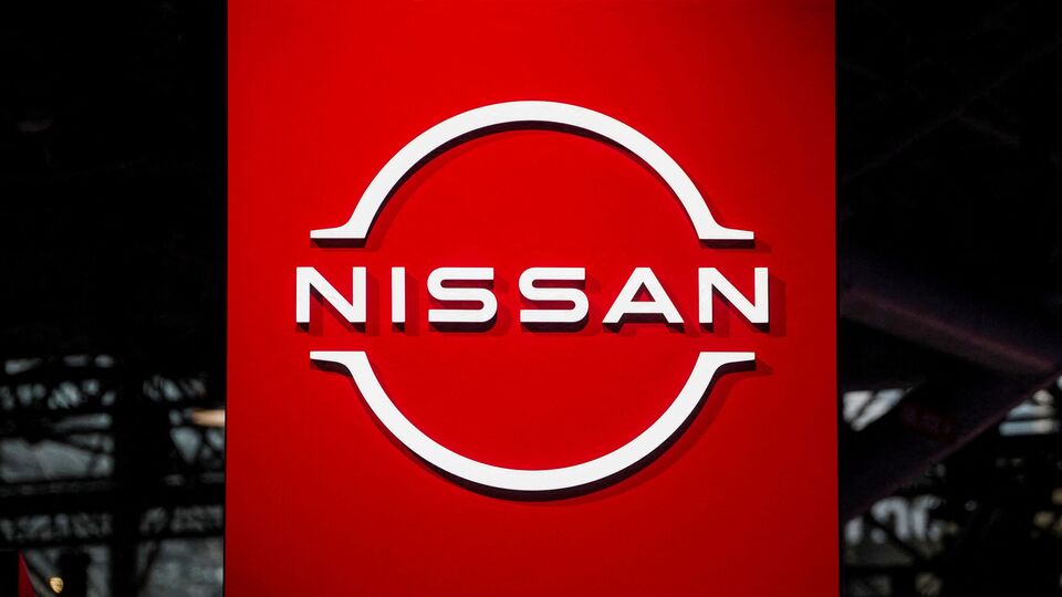 NISSAN logo