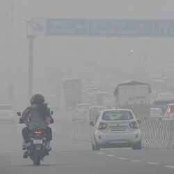 Delhi has witnessed a massive spike in pollution levels which has forced the government to implement GRAP Stage 4 which restricts use of several vehicles, including BS-III petrol and BS-IV diesel cars. With public transport not adequate to ferry daily commuters and vehicle restrictions in place, it is difficult for those heading out in this situation. Driving an own vehicle without bothering about contributing to the pollution is one option one can choose. Besides EVs, CNG vehicles are the option one can pick to avoid penalty as well as help the environment.