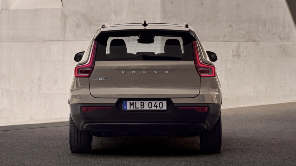 Volvo EX40 electric SUV