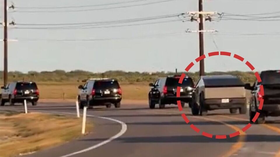Tesla Cybertruck 