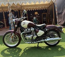 The Royal Enfield Classic 650 Twin stays true to its retro design  and is powered by a 647 cc air-cooled engine paired to a 6-speed gearbox. The engine can offer up to 46.39 bhp of power and 52.3 Nm of peak torque. Royal Enfield will announced the price of the motorcycle in coming days. 