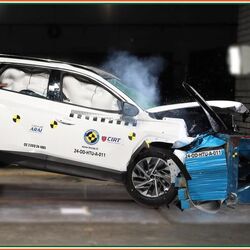 In the Frontal Offset Deformable Barrier test, the Hyundai Tucson got 14.84 out of 16.00 points. The driver dummy showed ‘adequate’ protection for the chest and foot whereas other areas of the dummy received ‘good’ ratings.