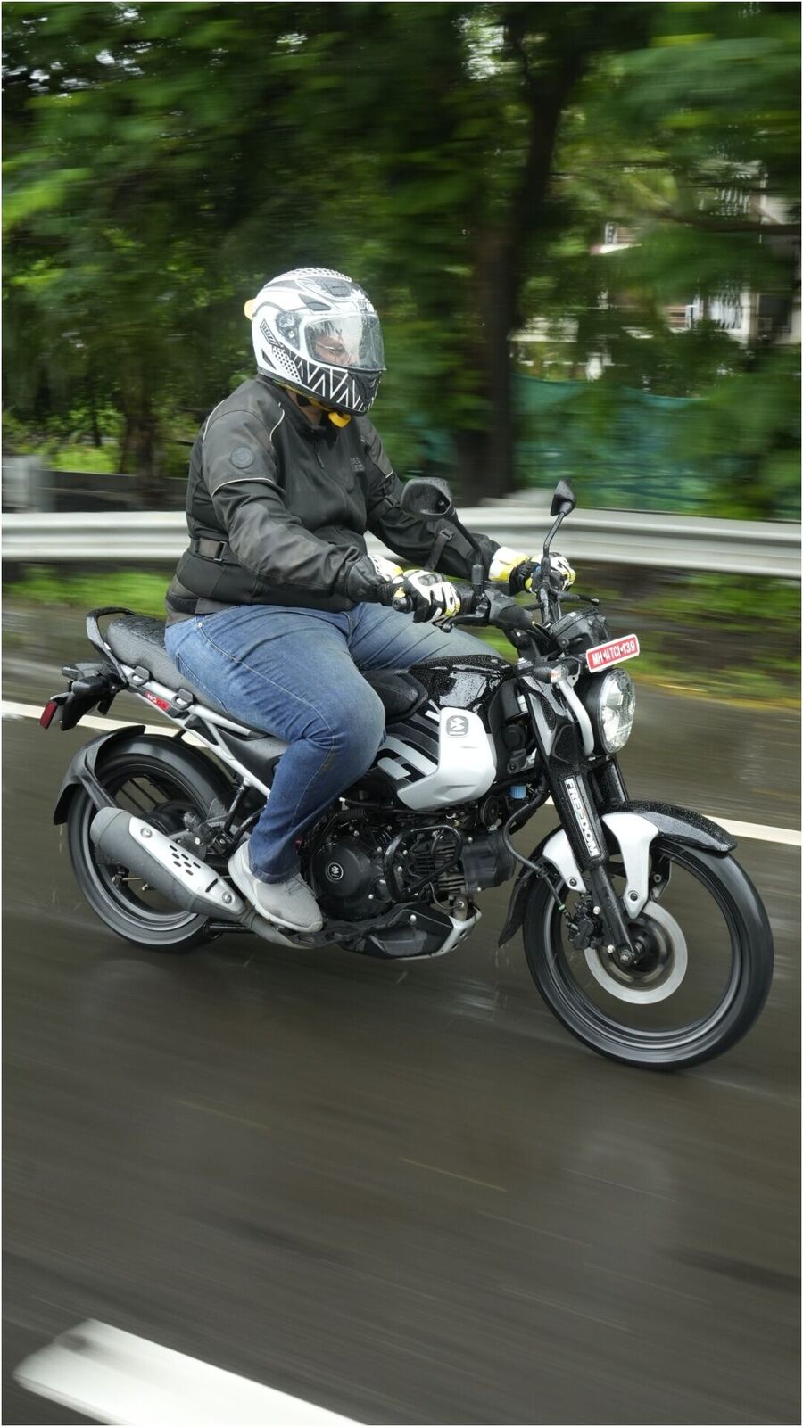 Bajaj_Freedom_125_Review_WS_4