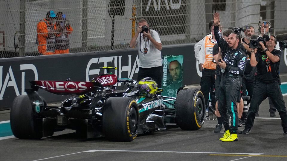 F1