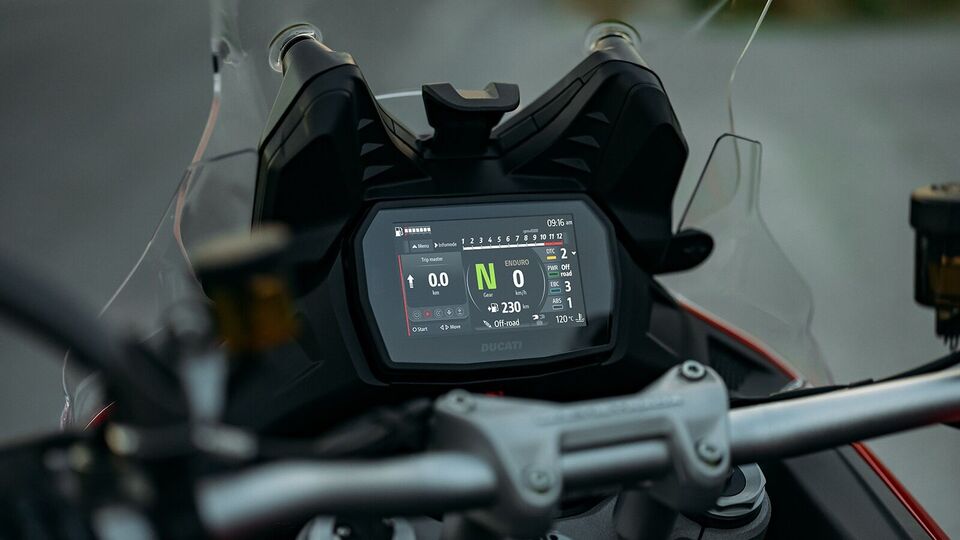 Ducati Multistrada V2 